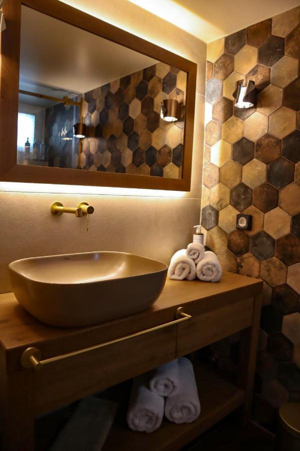 Thiseas Luxury Apartment Athens Exterior photo